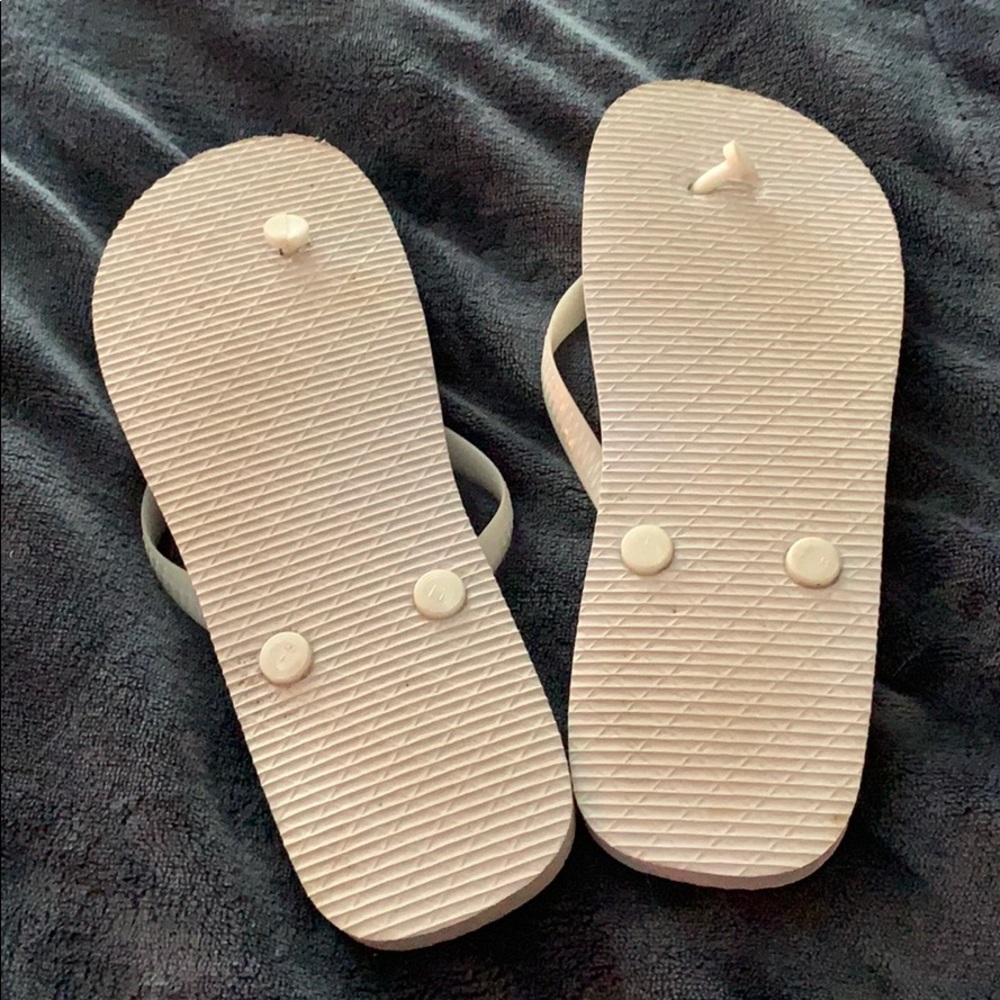 Cute FlipFlops! - Picture 3 of 3